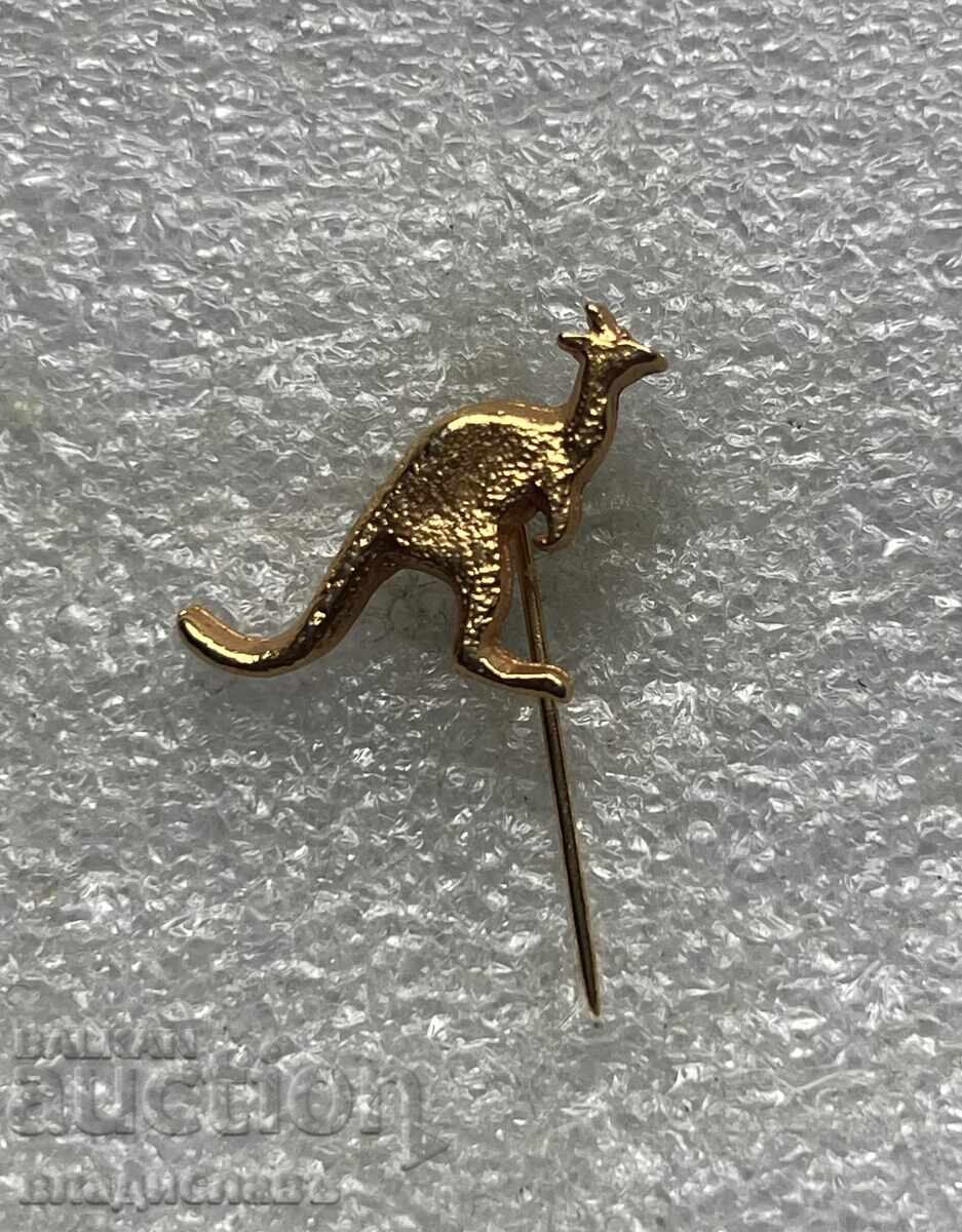 Old Kangaroo Australia badge Old Kangaroo Australia badge