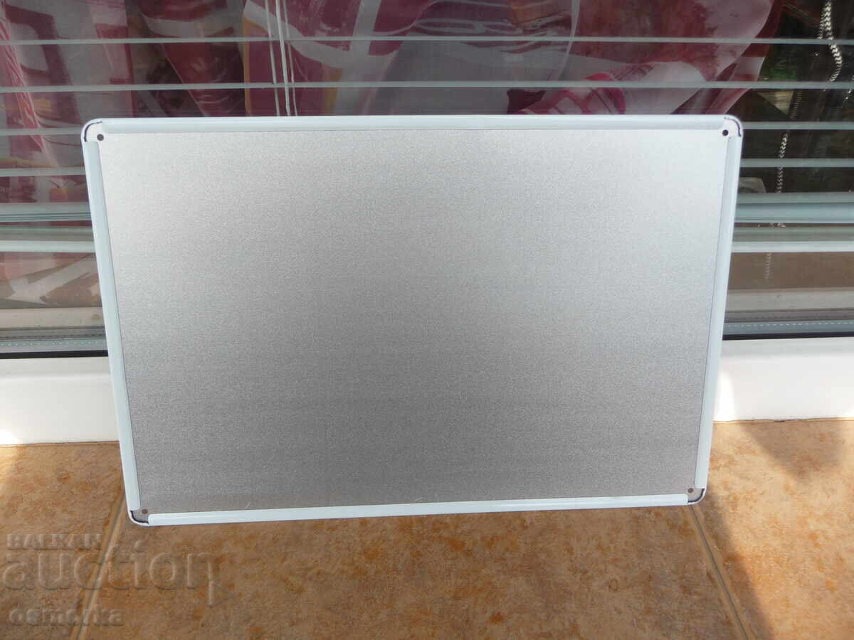 Licitație Placă metalică mașină Wartburg modele automobile GDR Licitație Placă metalică mașină Wartburg modele automobile GDR