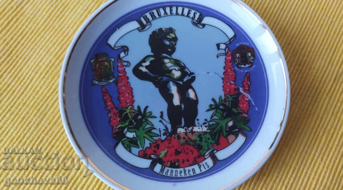 Licitație Farfurie decorativă - Bruxelles/Belgia Licitație Farfurie decorativă - Bruxelles/Belgia