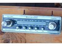 Παλιό ραδιόφωνο αυτοκινήτου