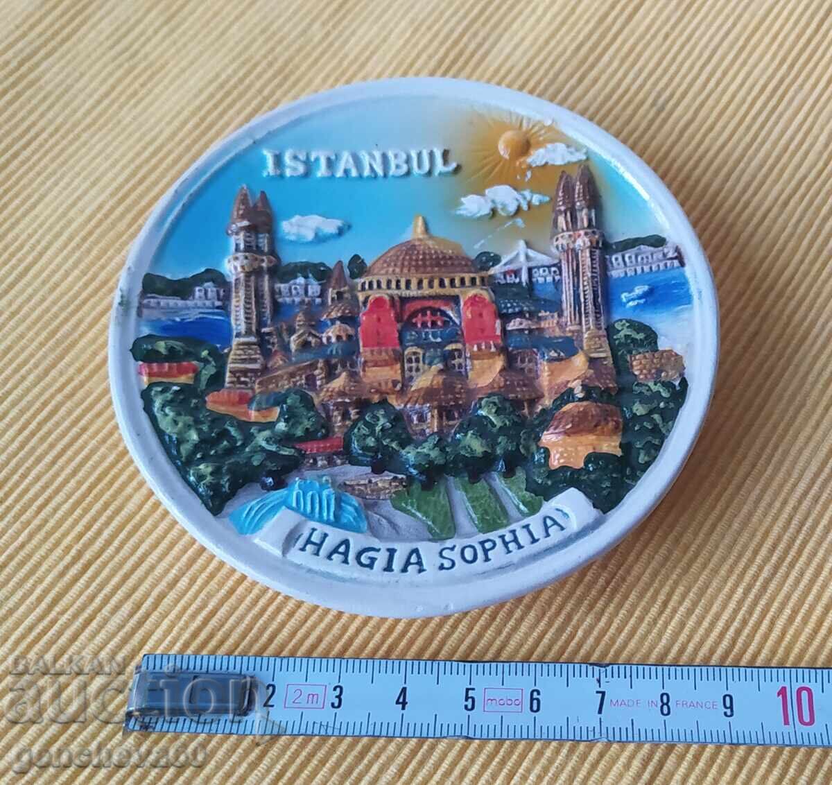 Farfurie 3D de colecție pentru decorație Sfânta Sofia/Istanbul cu preț 0.01 BGN | € 0.01 Farfurie 3D de colecție pentru decorație Sfânta Sofia/Istanbul cu preț 0.01 BGN | € 0.01