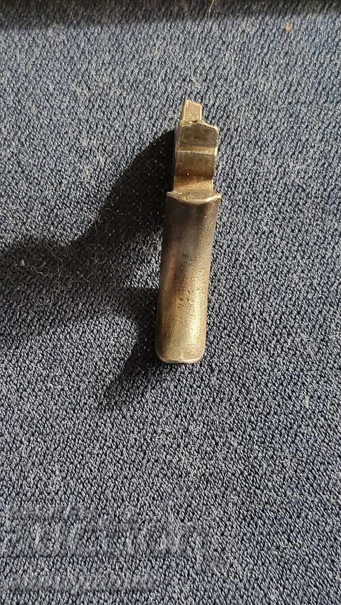 Licitație Piese, componente pentru pistol, revolver, trăgaci Licitație Piese, componente pentru pistol, revolver, trăgaci