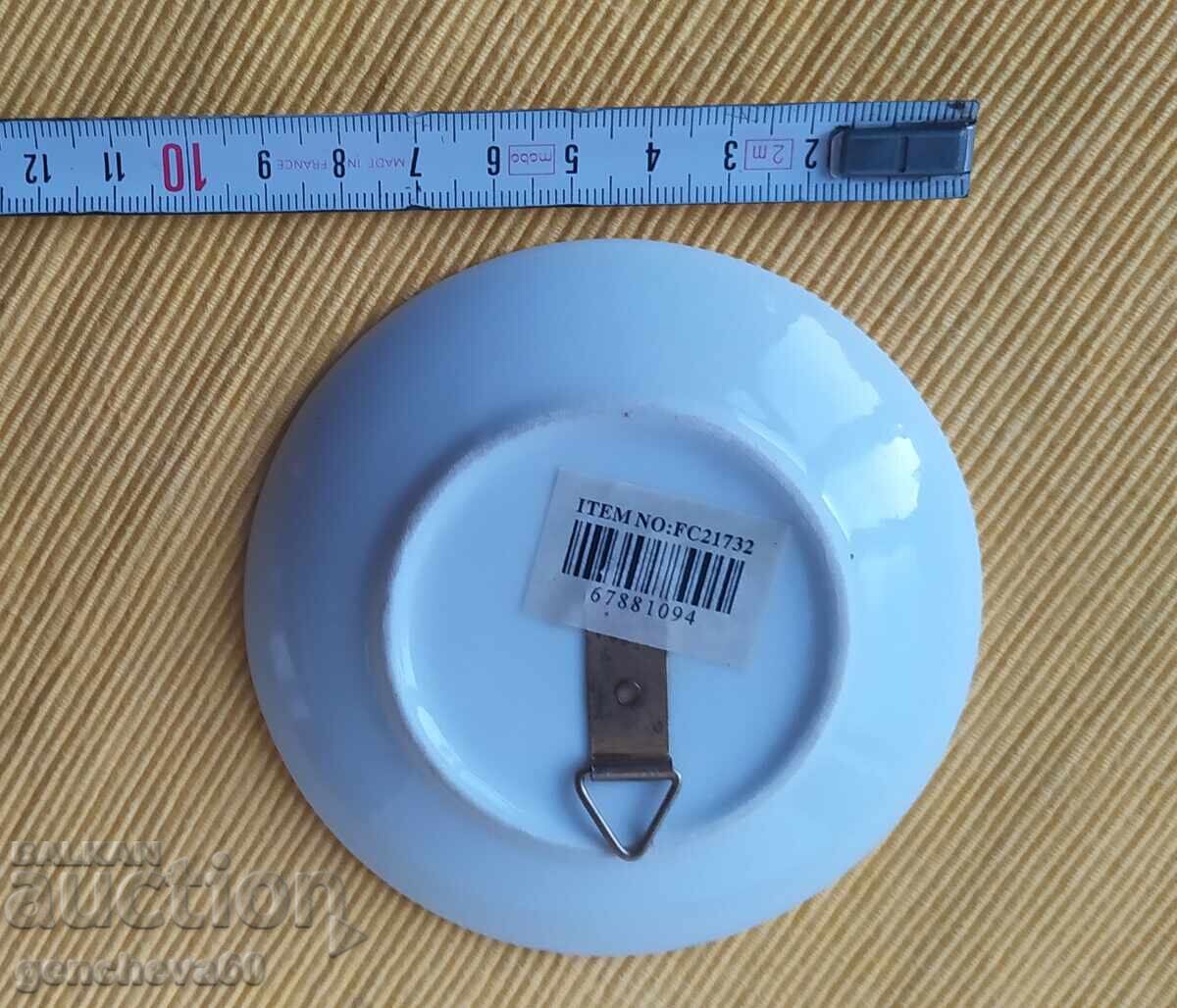 Licitație Farfurie de porțelan pentru decorațiuni România