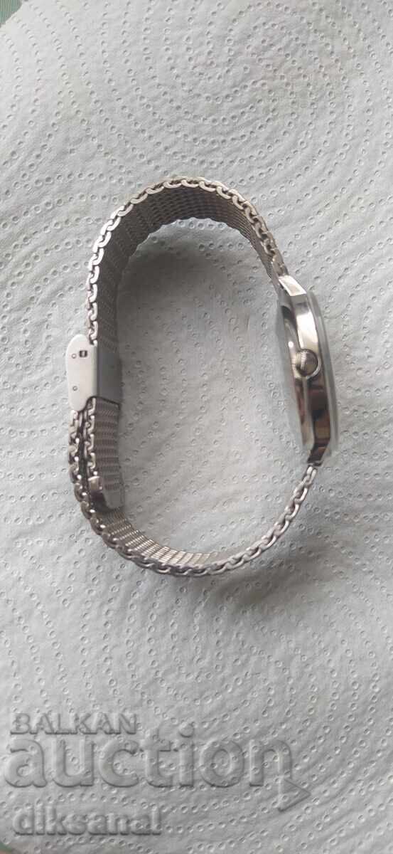 MIDO Commander Ocean Star Automatic Ref. 8419 cu preț € 306.26 | 598.99 BGN MIDO Commander Ocean Star Automatic Ref. 8419 cu preț € 306.26 | 598.99 BGN