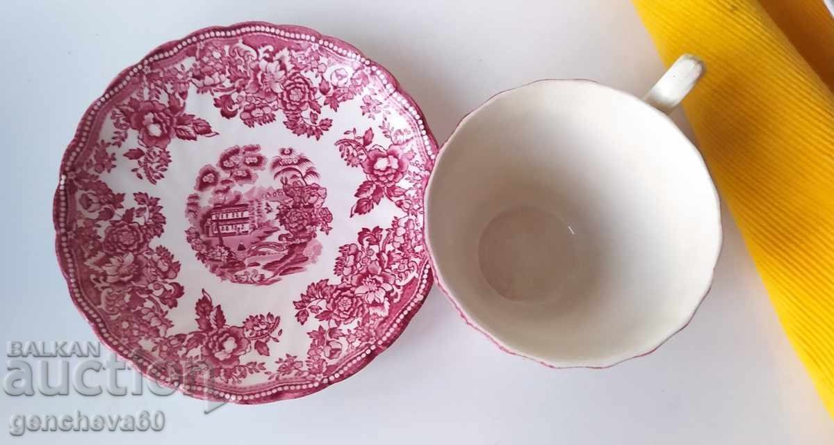 Красива Английска чиния и чаша за кафе - 5