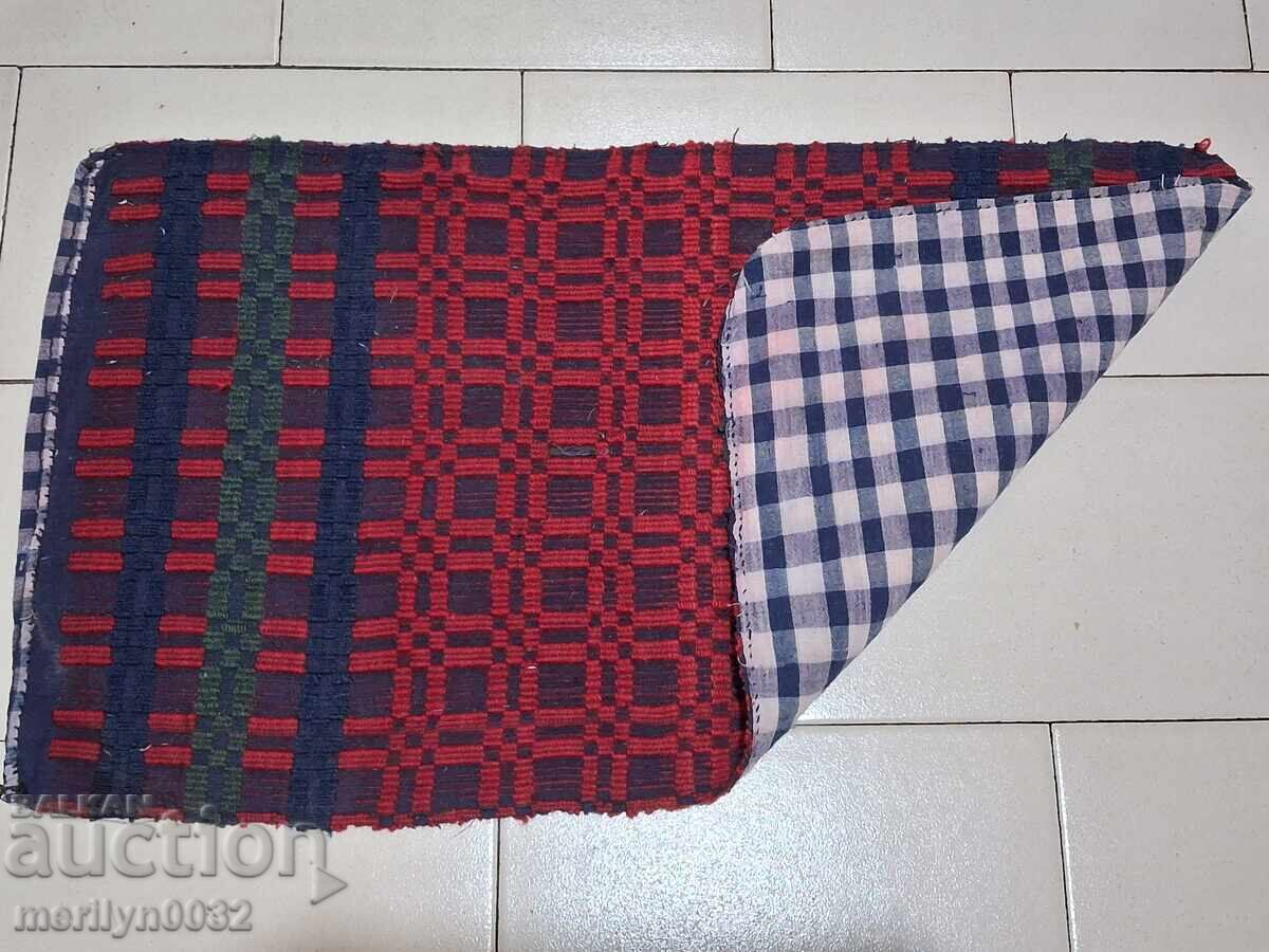 Παλιά υφαντή κεντητή κεντητή μαξιλαροθήκη με τιμή 37.00 BGN | € 18.92