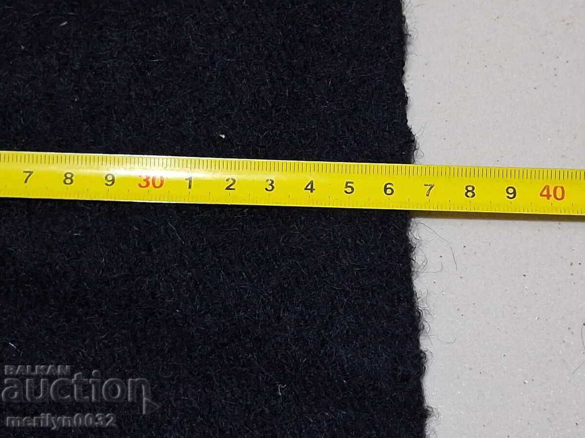 Delivery of Roll of old, hand-woven wool fabric 3.8/0.36m black broadcloth Delivery of Roll of old, hand-woven wool fabric 3.8/0.36m black broadcloth