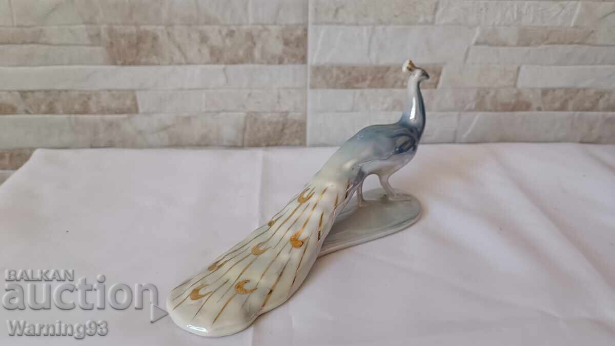 Доставка на Порцеланова фигура - ПАУН - ИЗИДА - Българско производство Доставка на Порцеланова фигура - ПАУН - ИЗИДА - Българско производство