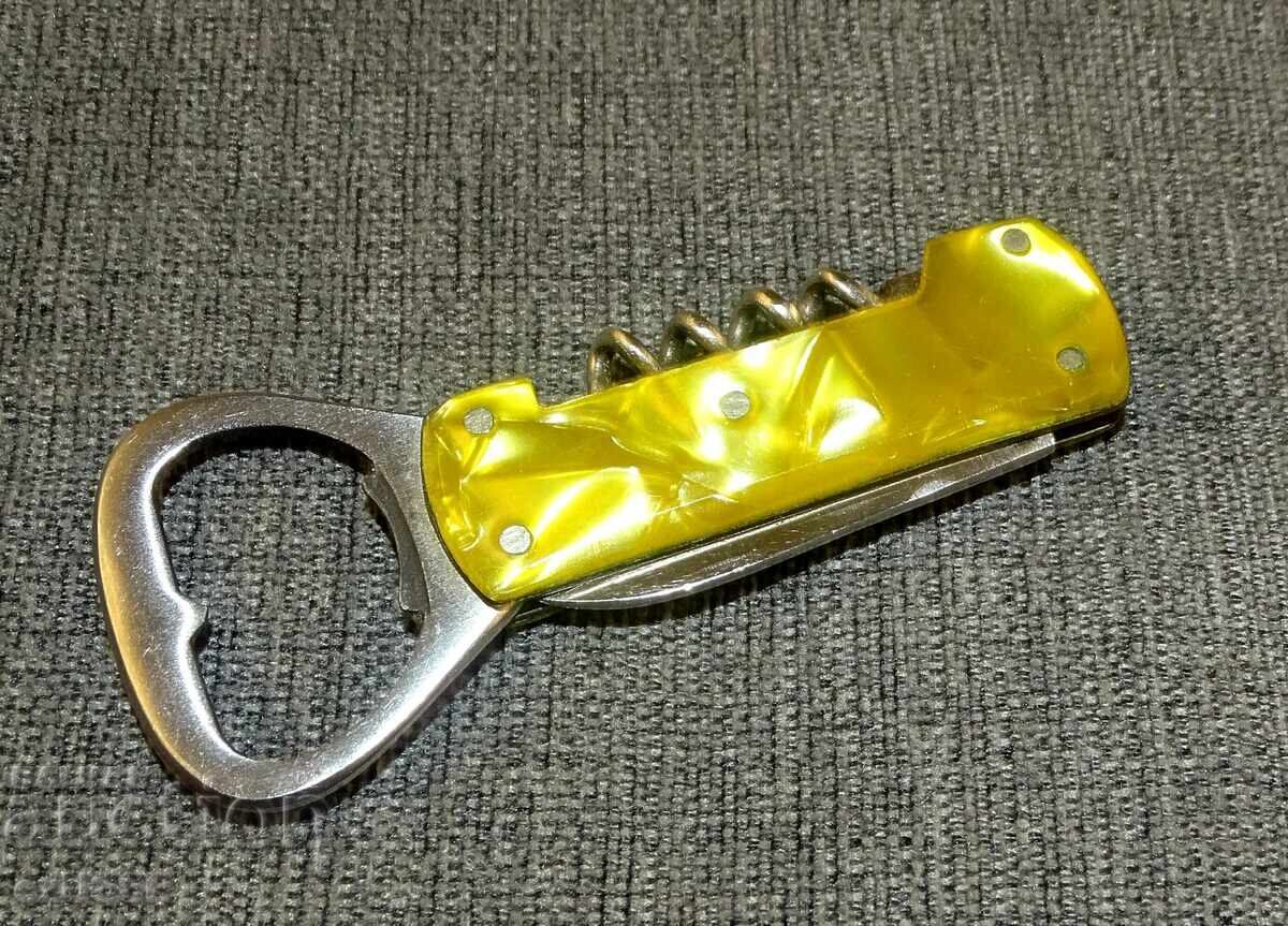 Briceag de buzunar turistic vechi bulgăresc cu deschizător cu preț € 10.23 | 20.01 BGN