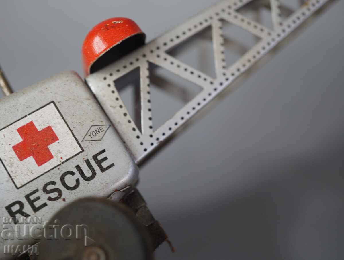 Аукцион Стара Японска метална играчка модел хеликоптер Аукцион Стара Японска метална играчка модел хеликоптер