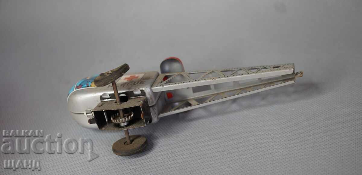 Доставка на Стара Японска метална играчка модел хеликоптер Доставка на Стара Японска метална играчка модел хеликоптер