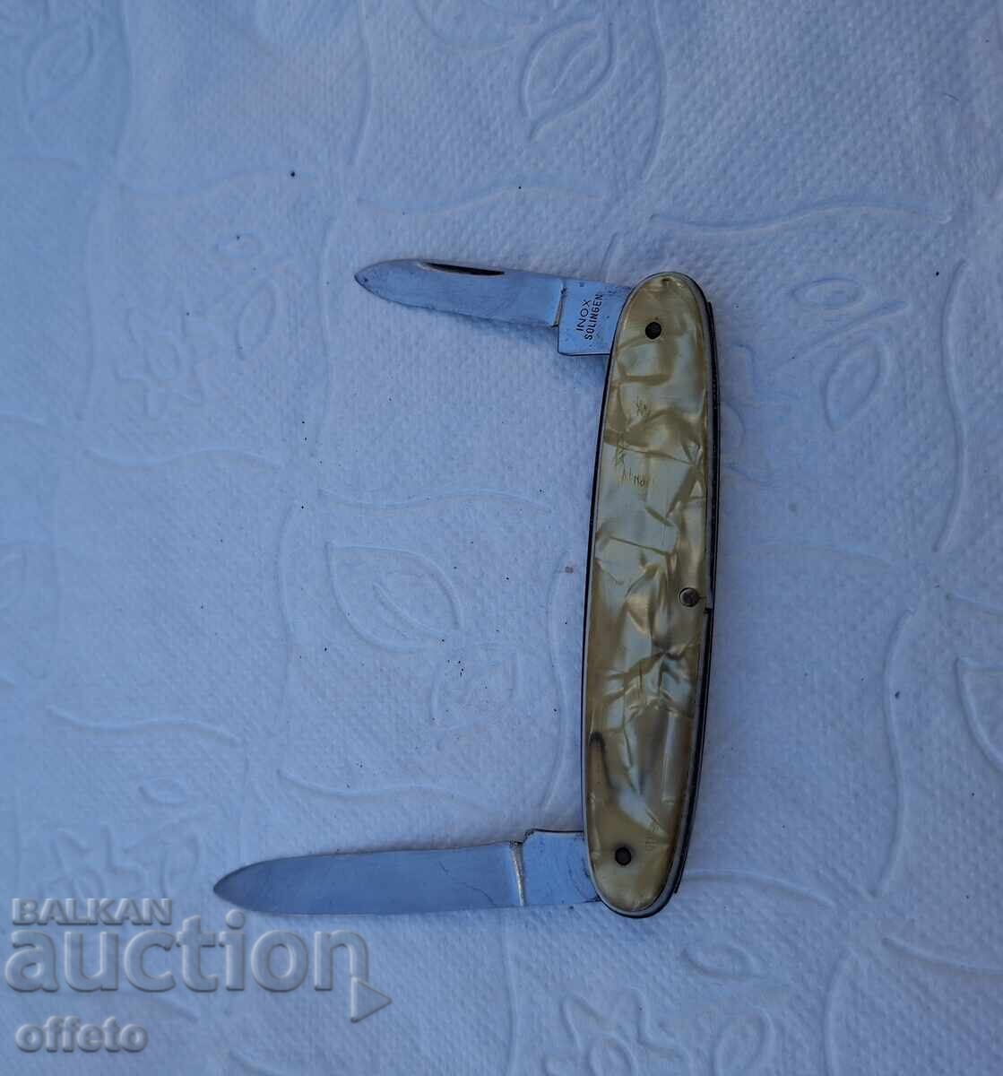 Old Solingen pocket knife with price 25.00 BGN | € 12.78 Old Solingen pocket knife with price 25.00 BGN | € 12.78