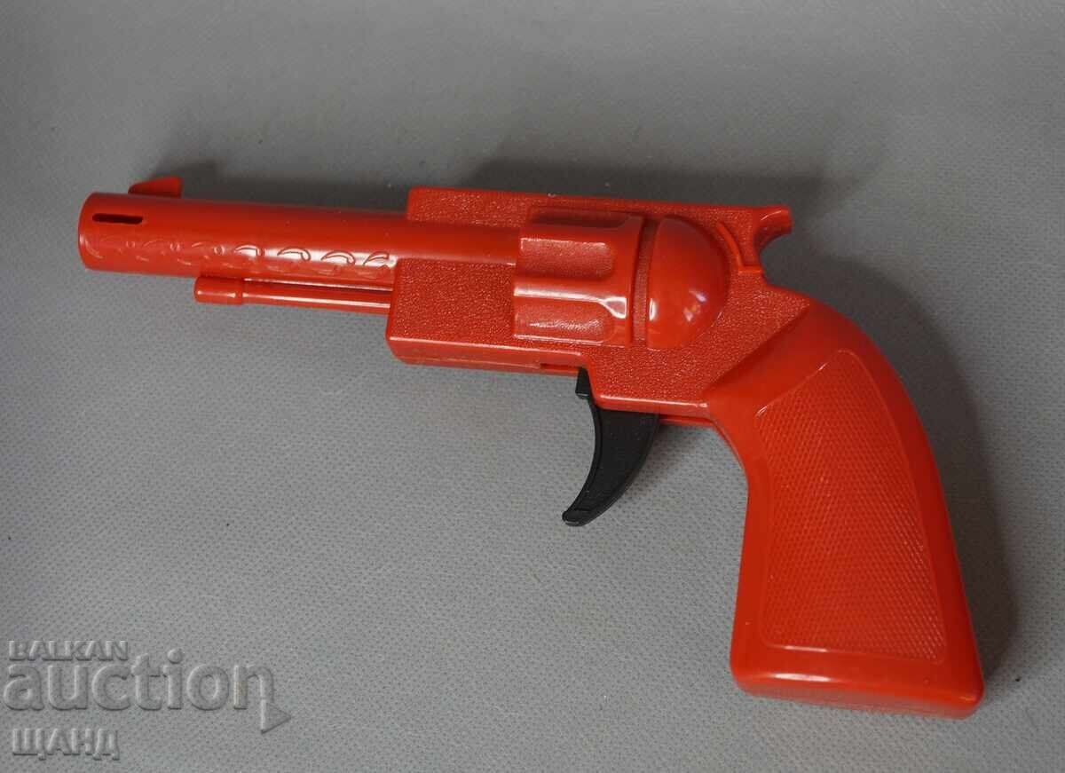 Δημοπρασία Παλιό γερμανικό πλαστικό παιχνίδι μοντέλο ρεβόλβερ με κουτί Δημοπρασία Παλιό γερμανικό πλαστικό παιχνίδι μοντέλο ρεβόλβερ με κουτί