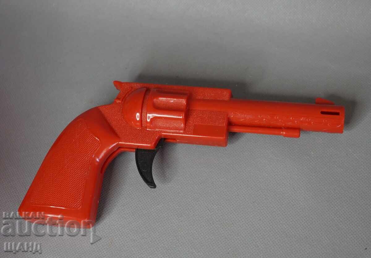 Παράδοση Παλιό γερμανικό πλαστικό παιχνίδι μοντέλο ρεβόλβερ με κουτί Παράδοση Παλιό γερμανικό πλαστικό παιχνίδι μοντέλο ρεβόλβερ με κουτί