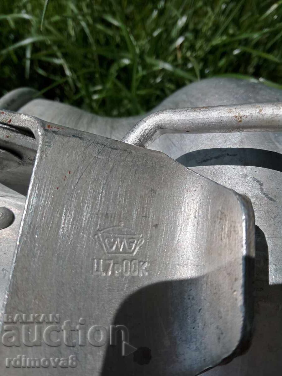 Auction I am unable to translate that as it appears to be gibberish Auction I am unable to translate that as it appears to be gibberish