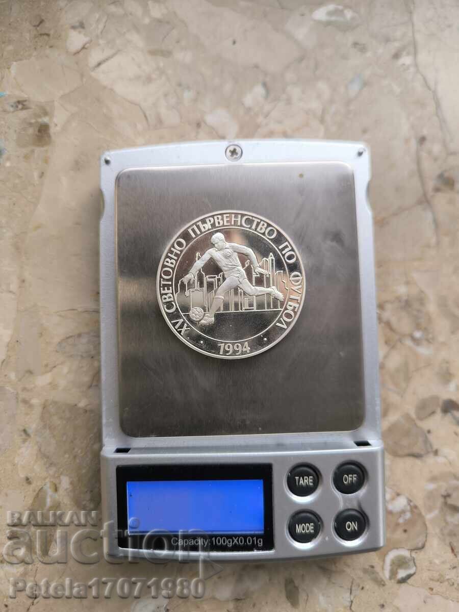 Доставка на САЩ Юбилейна Монета Посребрена от Световното по Футбол 1994г Доставка на САЩ Юбилейна Монета Посребрена от Световното по Футбол 1994г
