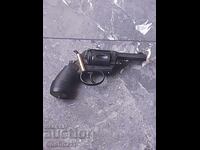 Колекционерски револвер