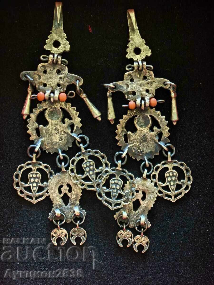 Renaissance earrings with price 12.00 BGN | € 6.14 Renaissance earrings with price 12.00 BGN | € 6.14