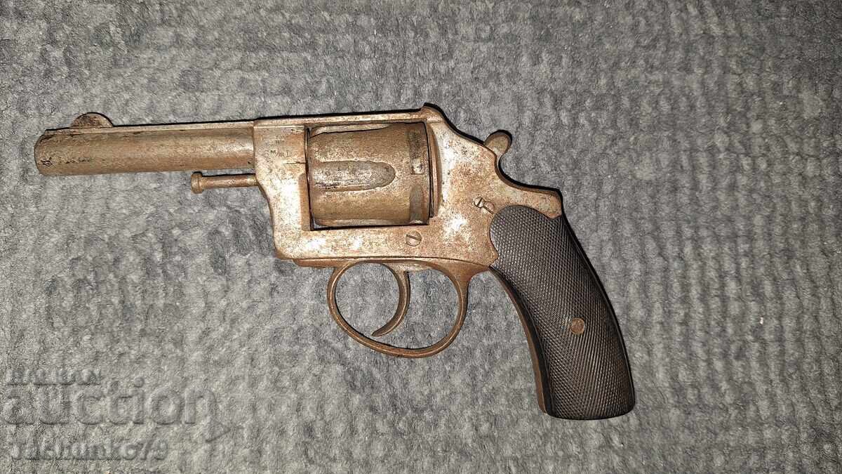 Револвер с цена 800.00 лв. | € 409.03 Револвер с цена 800.00 лв. | € 409.03