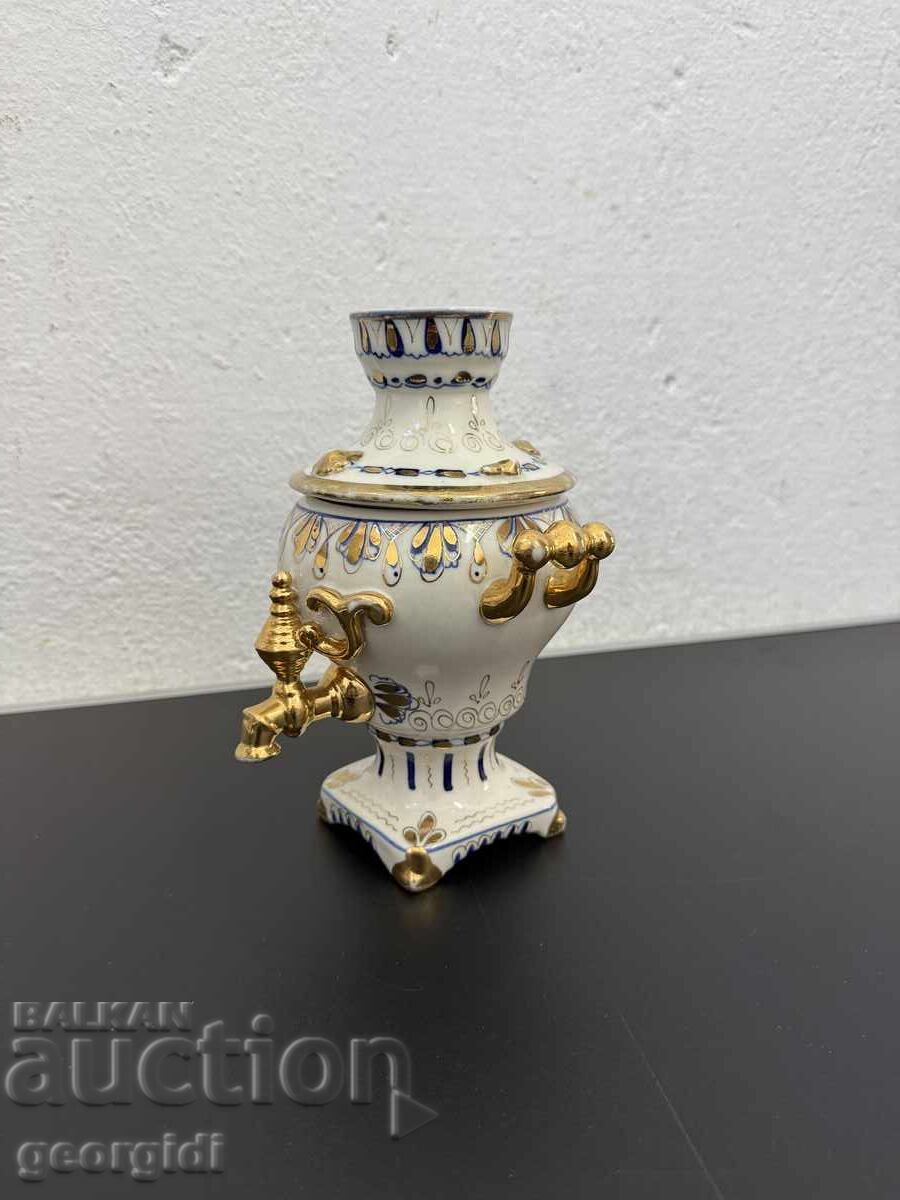 Δημοπρασία Αντίκα πορσελάνινος σαμοβάς "Γκζελ". №7716 Δημοπρασία Αντίκα πορσελάνινος σαμοβάς "Γκζελ". №7716