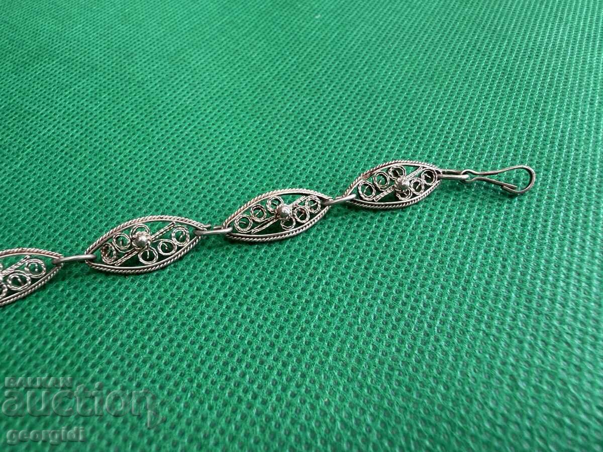 Παράδοση Χειροποίητο ασημένιο βραχιόλι φιλιγκράν. Νο. 7719 Παράδοση Χειροποίητο ασημένιο βραχιόλι φιλιγκράν. Νο. 7719