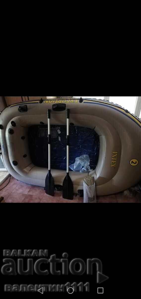 Надуваема лодка, нова Надуваема лодка, нова