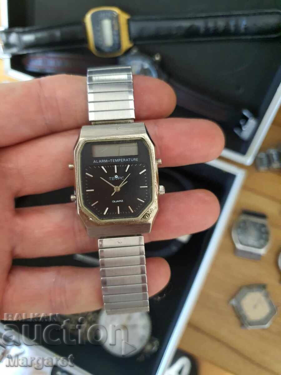 Ψηφιακό ρολόι Ψηφιακό ρολόι