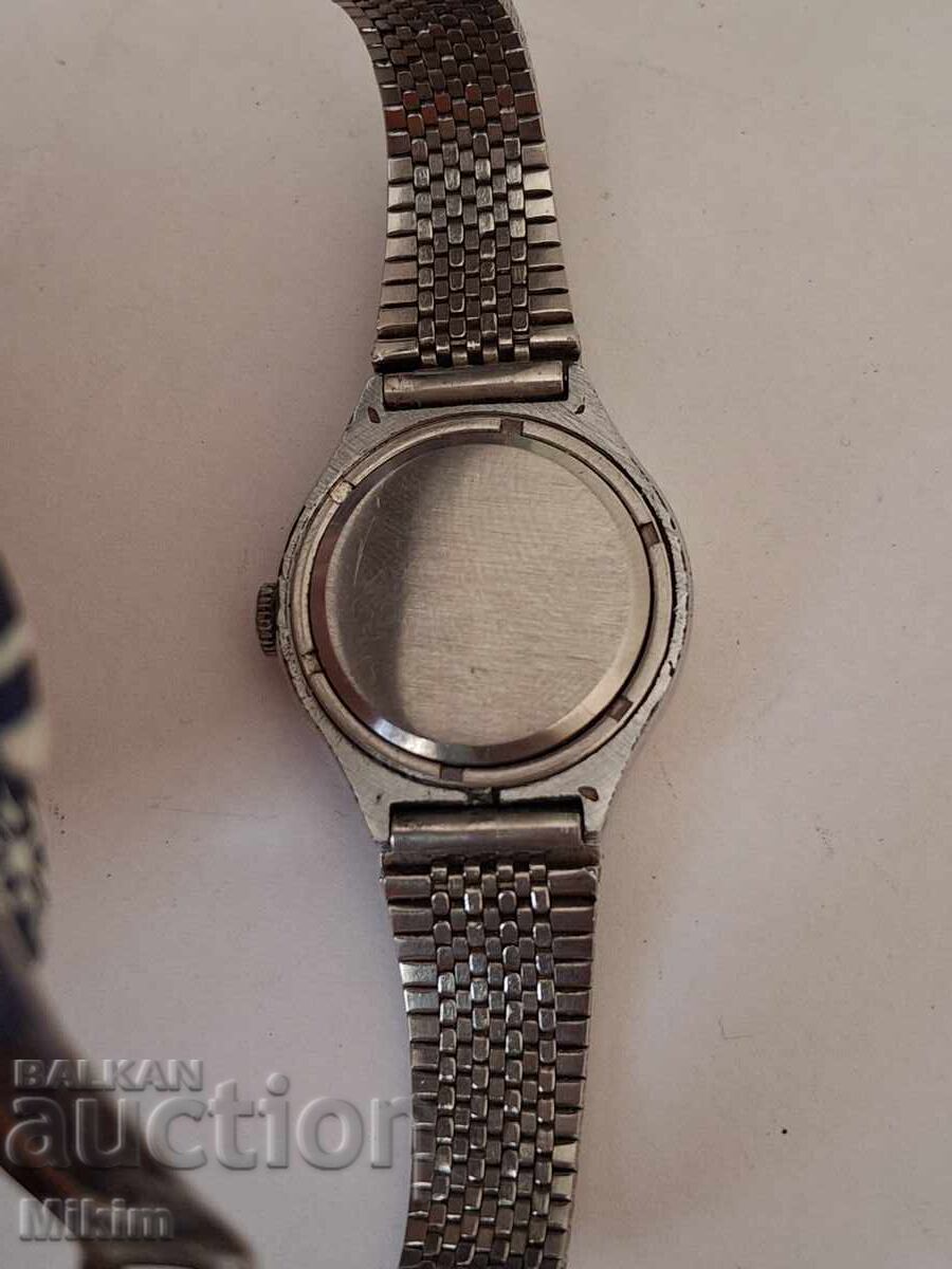 ceasul Zarya cu preț 0.01 BGN | € 0.01 ceasul Zarya cu preț 0.01 BGN | € 0.01