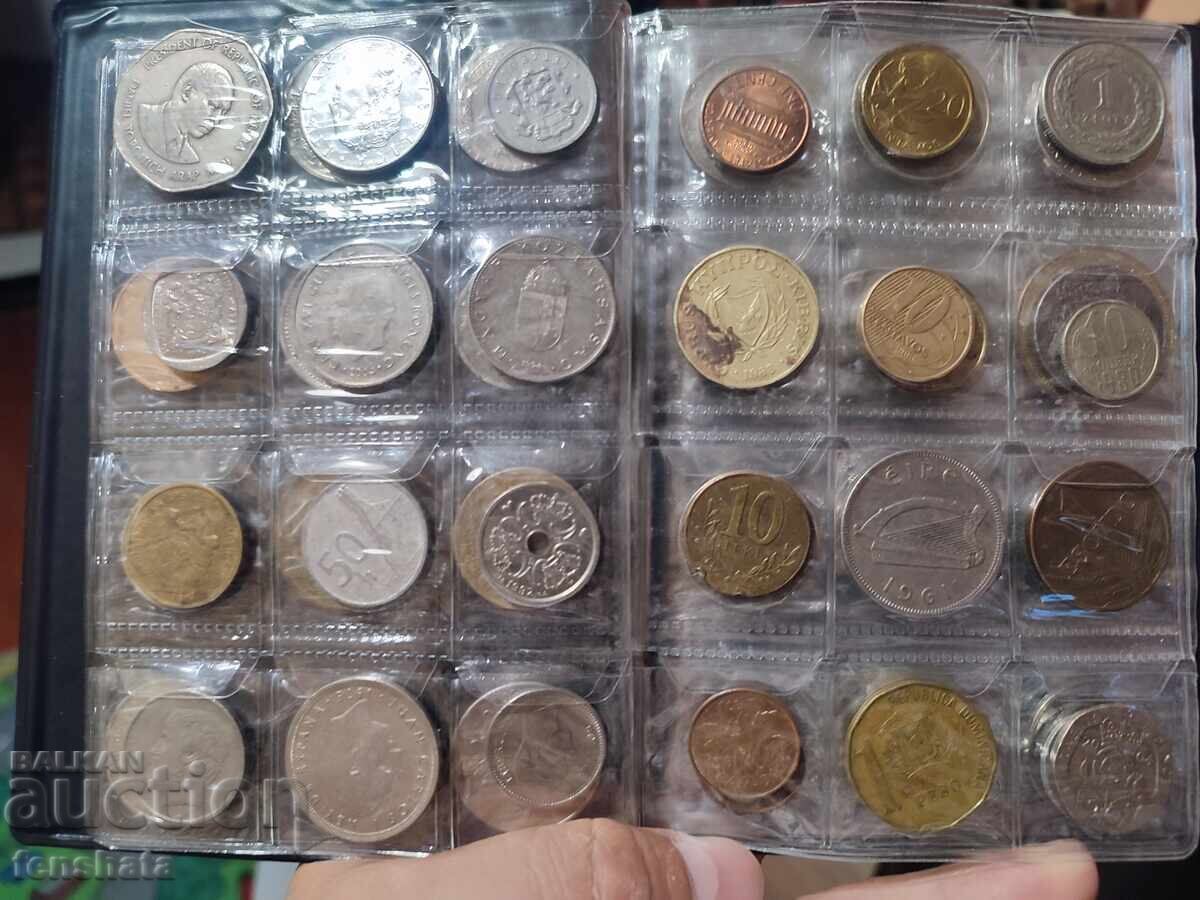 Livrarea Monede din 66 de țări într-un album nou-nouț Livrarea Monede din 66 de țări într-un album nou-nouț