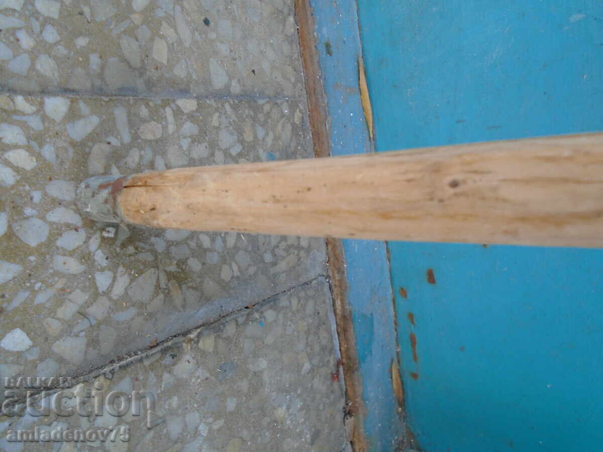 Delivery of Shepherd's crook with carving Delivery of Shepherd's crook with carving