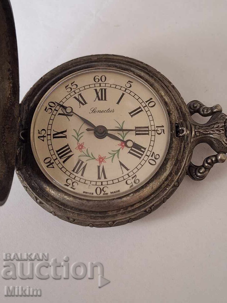 Pocket watch Lenectus with price 0.01 BGN | € 0.01 Pocket watch Lenectus with price 0.01 BGN | € 0.01