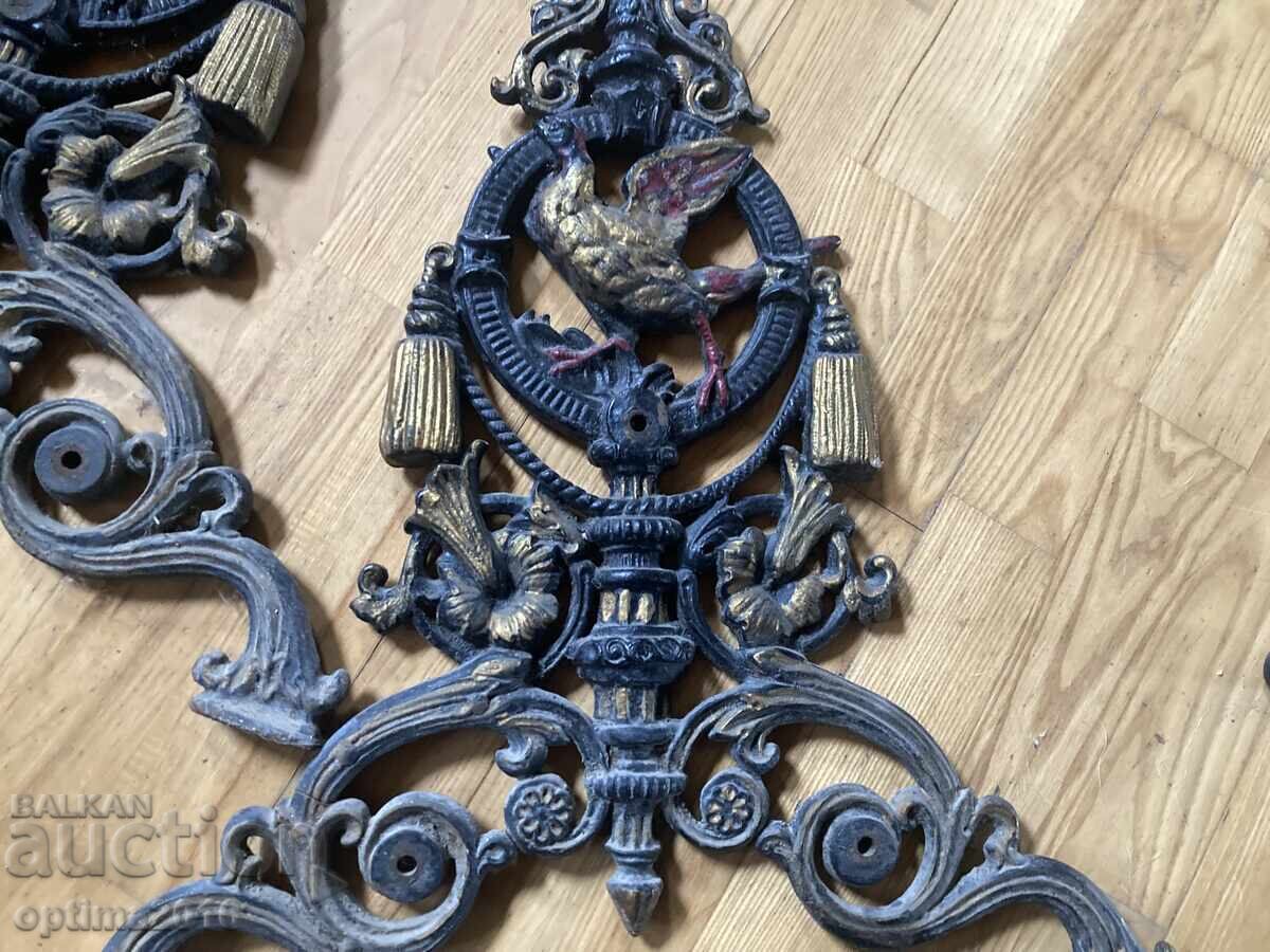 Доставка на Чугунени крака за люлка