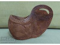 Σκαλιστό ξύλινο σκανδιναβικό γαμήλιο ποτήρι για συλλέκτες