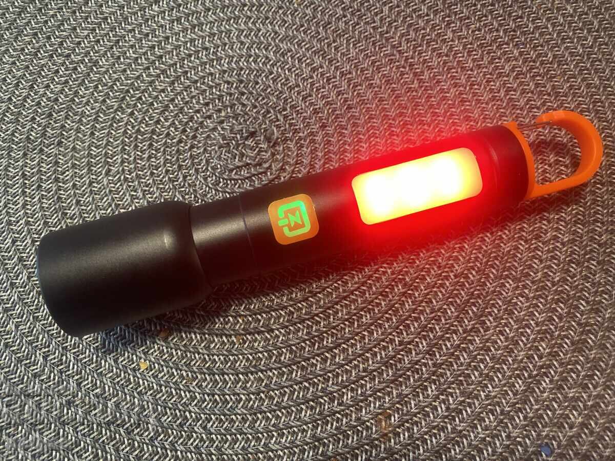 Δημοπρασία Ελαφρύς συνδυασμένος προβολέας μπαταρίας Δημοπρασία Ελαφρύς συνδυασμένος προβολέας μπαταρίας