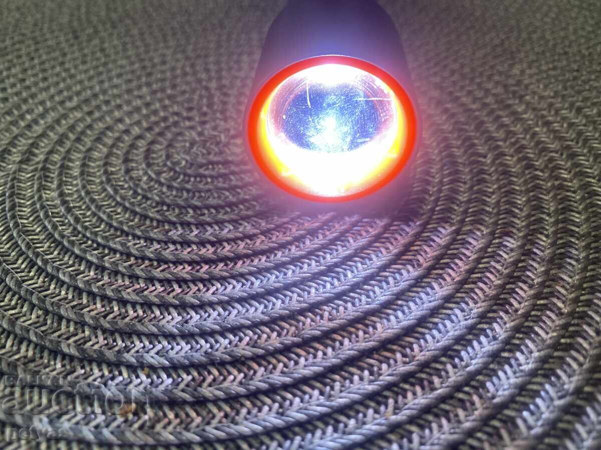 Παράδοση Ελαφρύς συνδυασμένος προβολέας μπαταρίας Παράδοση Ελαφρύς συνδυασμένος προβολέας μπαταρίας