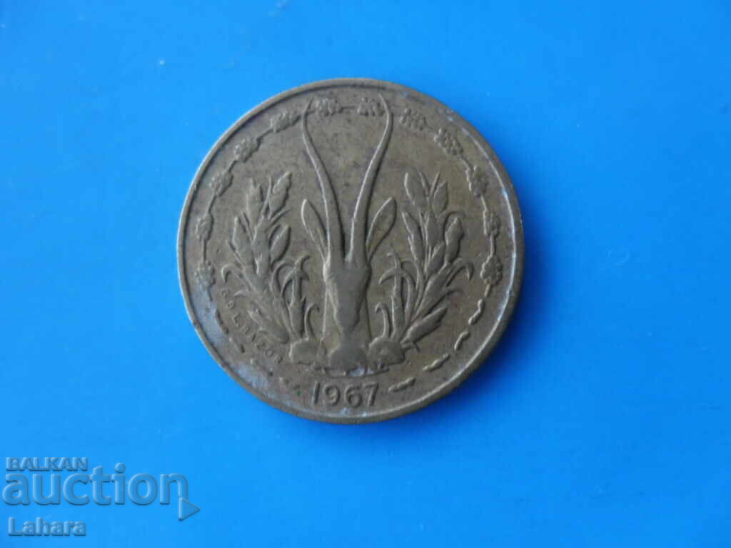 5 franci 1967 a. Vestul Africii cu preț 2.00 BGN | € 1.02 5 franci 1967 a. Vestul Africii cu preț 2.00 BGN | € 1.02