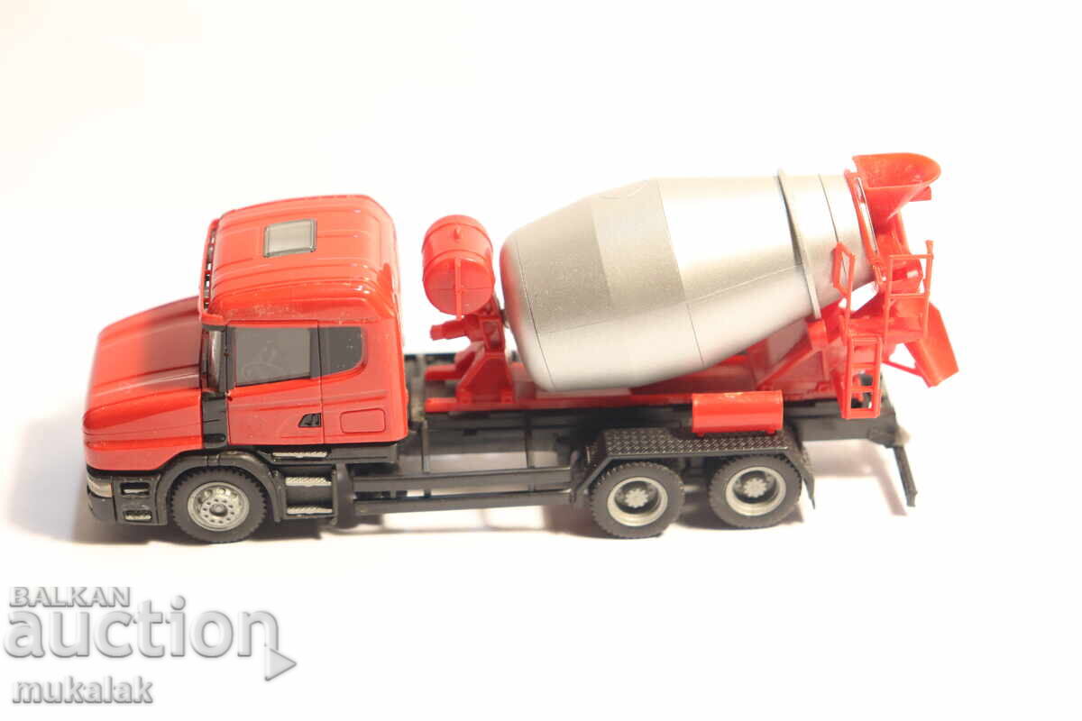 HERPA H0 1/87 SCANIA BETONIERĂ CAMION MODEL cu preț 35.00 BGN | € 17.90 HERPA H0 1/87 SCANIA BETONIERĂ CAMION MODEL cu preț 35.00 BGN | € 17.90