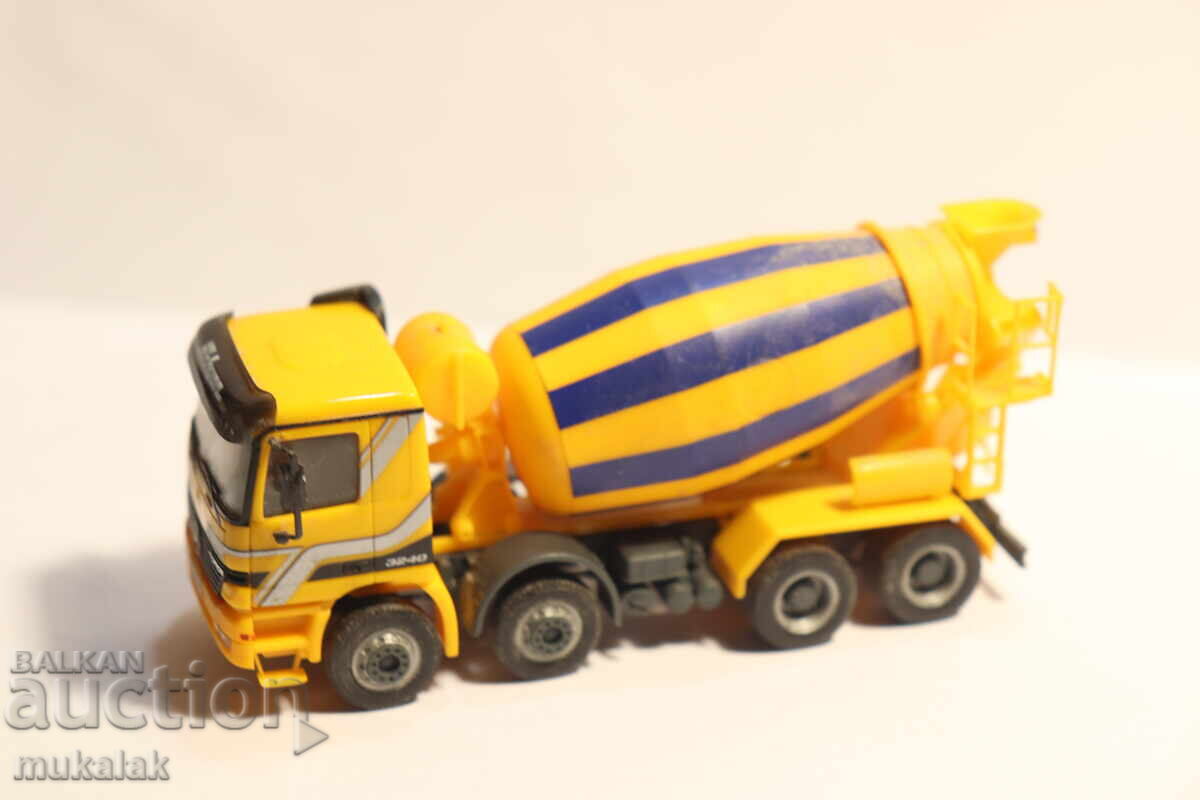 HERPA?? WIKING ? H0 1/87 MERCEDES BETONIERĂ CAMION MODEL - 6 HERPA?? WIKING ? H0 1/87 MERCEDES BETONIERĂ CAMION MODEL - 6