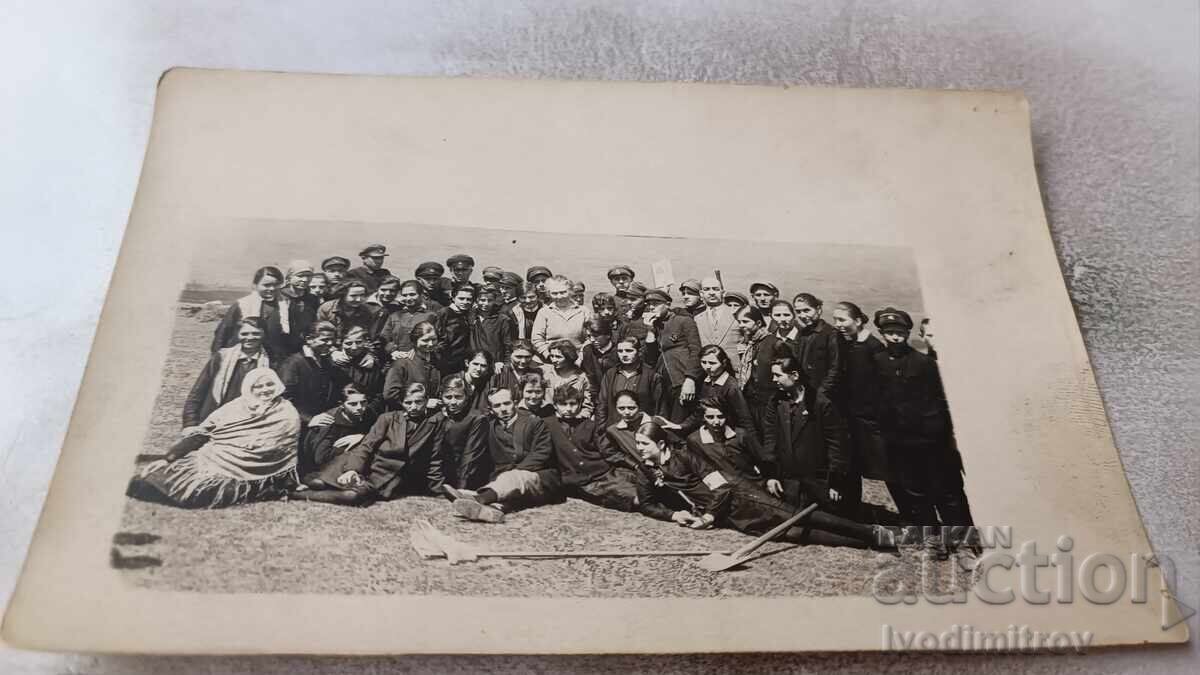 Φωτογραφία Μαθητές με τους καθηγητές τους Φωτογραφία Μαθητές με τους καθηγητές τους