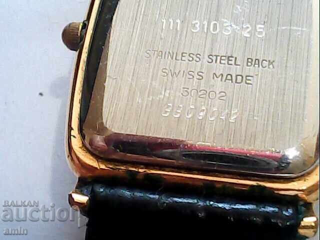 Аукцион красив мошки 4асовник сертина работи первектно няма батри Аукцион красив мошки 4асовник сертина работи первектно няма батри