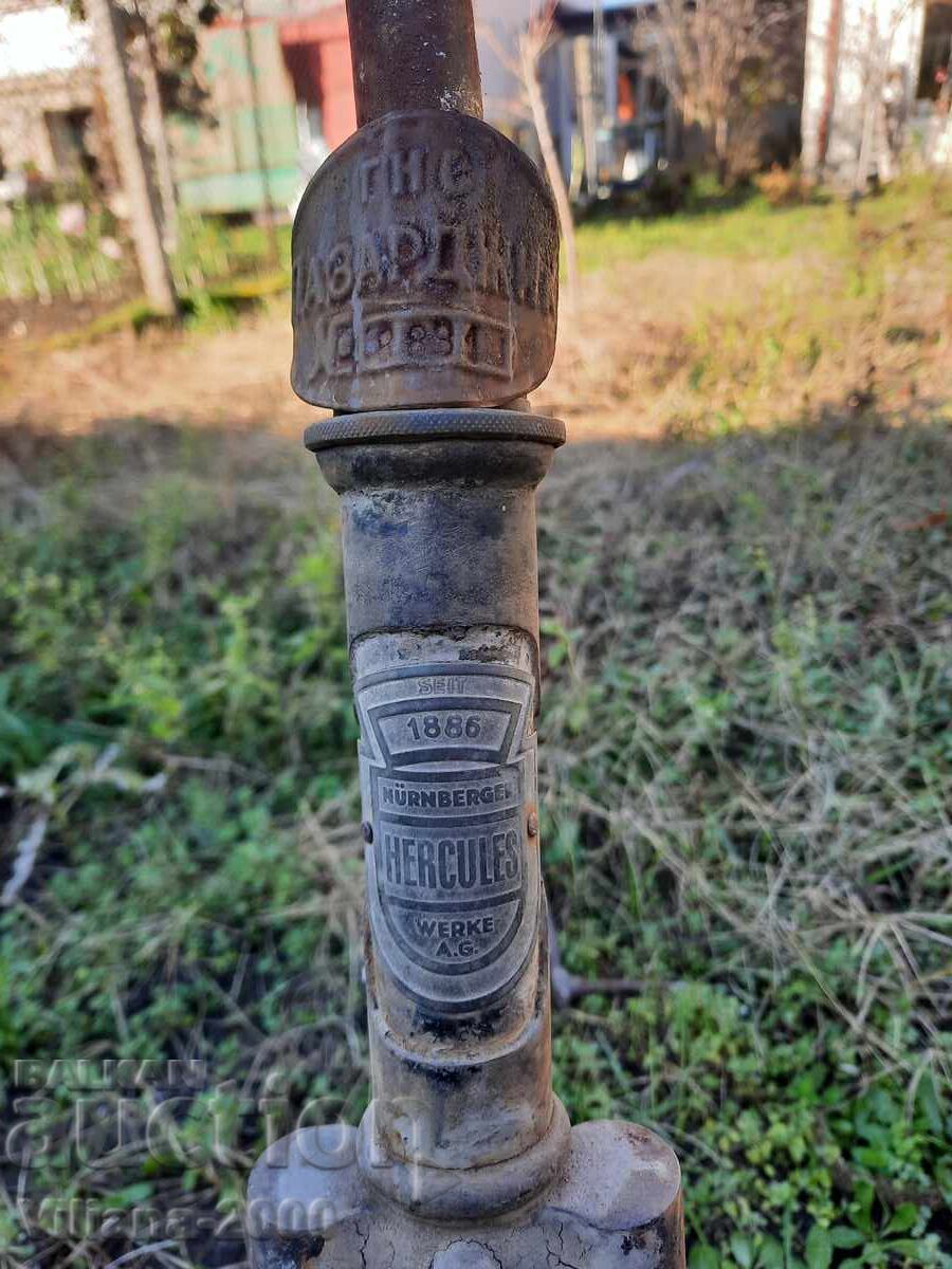 Рамка от велосипед Hercules. Рамка от велосипед Hercules.