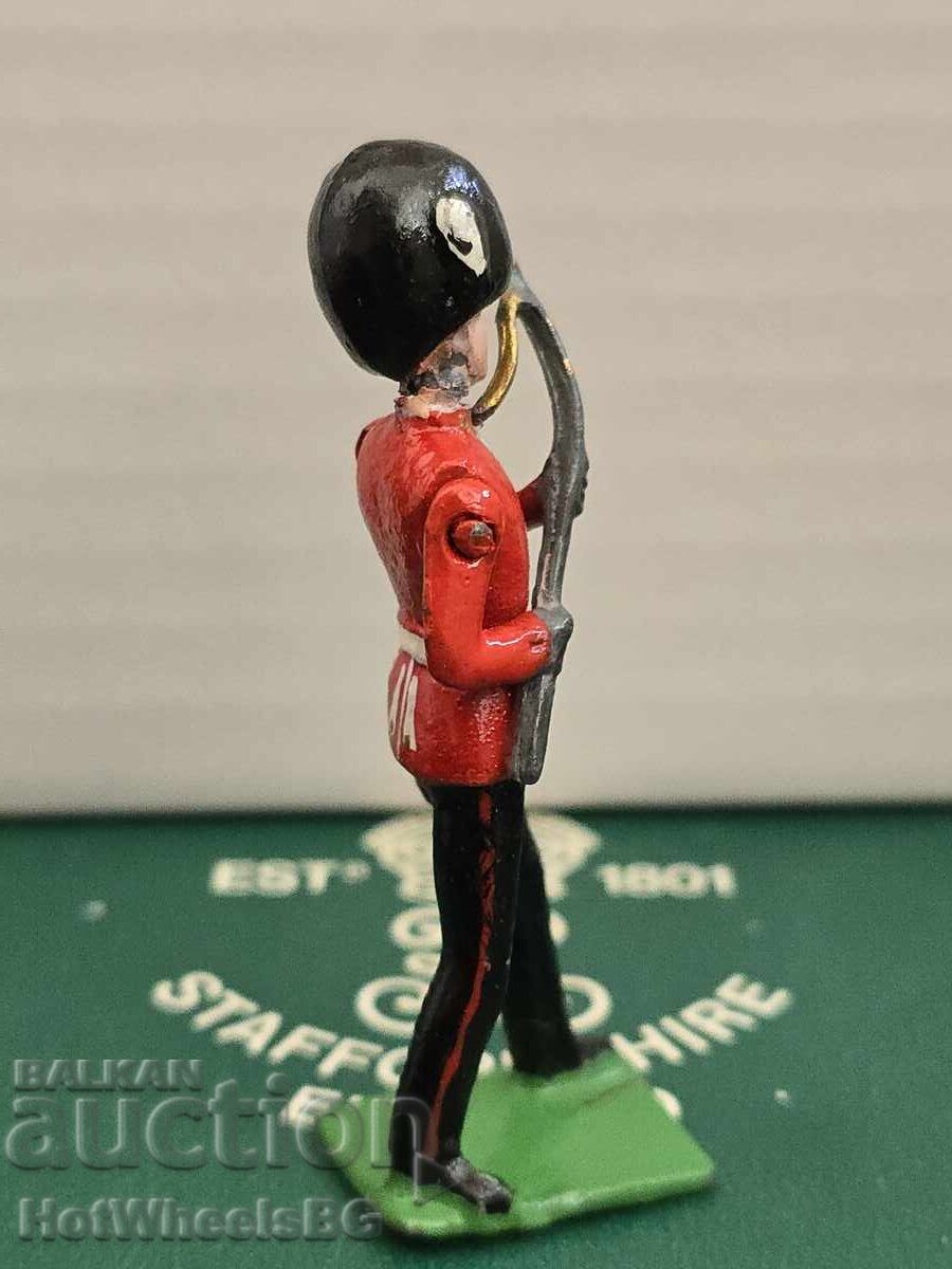 Доставка на Винтидж оловно войниче-Английски гвардеец Доставка на Винтидж оловно войниче-Английски гвардеец