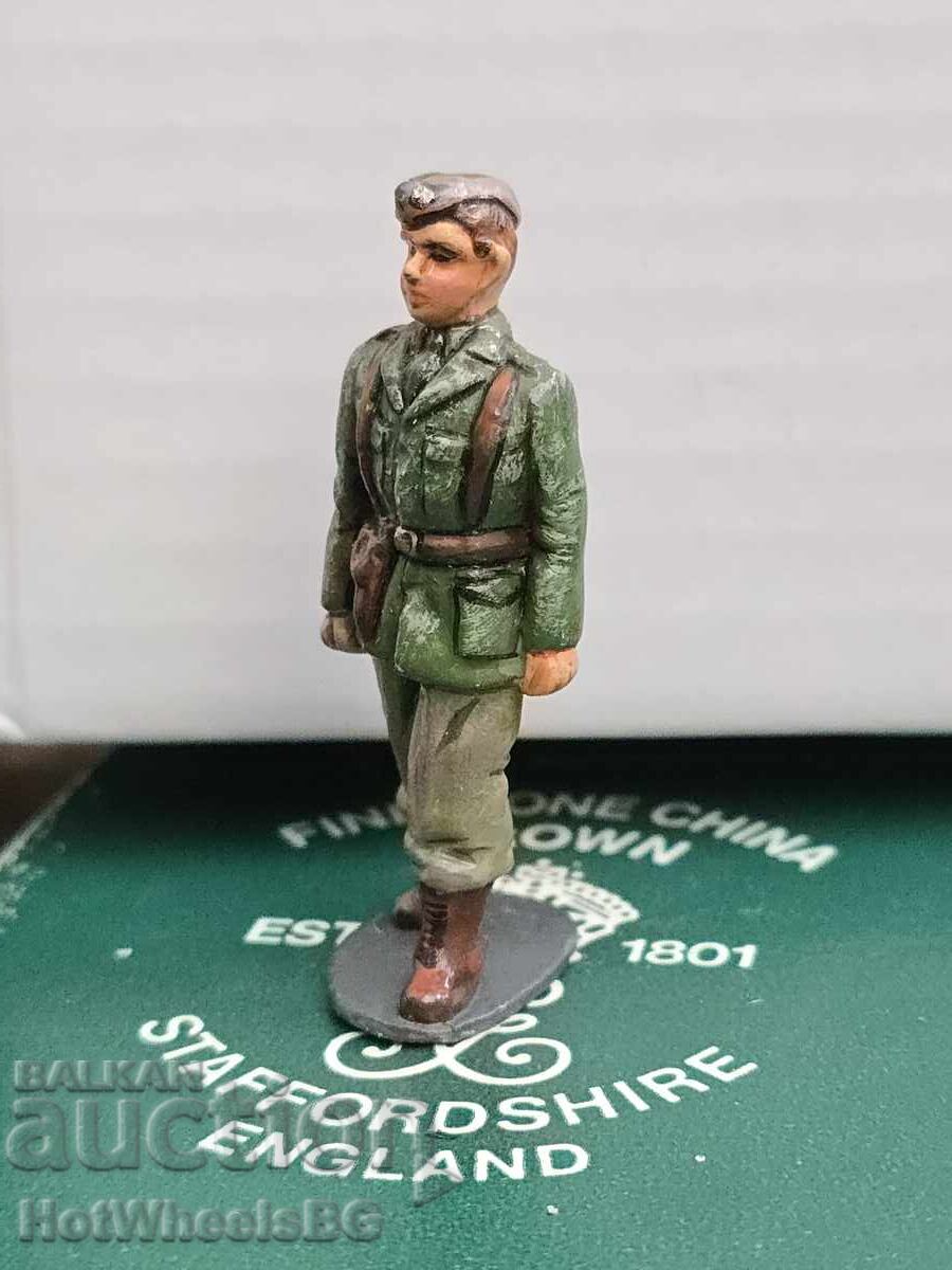 Soldat de plumb vintage - Al Doilea Război Mondial - cu preț 4.99 BGN | € 2.55 Soldat de plumb vintage - Al Doilea Război Mondial - cu preț 4.99 BGN | € 2.55