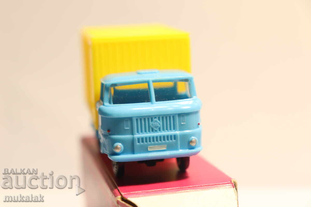 Аукцион MINI CAR 1/87 H0 IFA ИФА ФУРГОН КАМИОН МОДЕЛ Аукцион MINI CAR 1/87 H0 IFA ИФА ФУРГОН КАМИОН МОДЕЛ