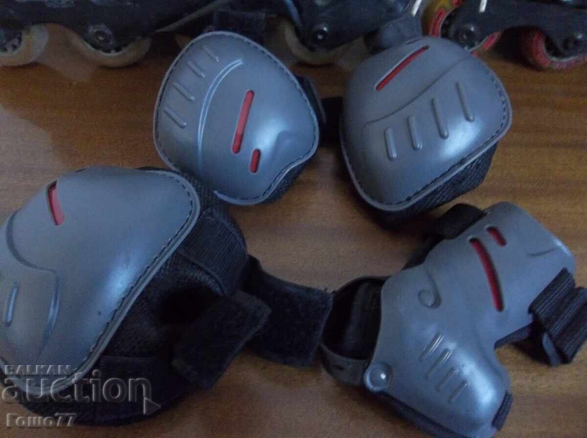 Roller skates with price 20.00 BGN | € 10.23 Roller skates with price 20.00 BGN | € 10.23