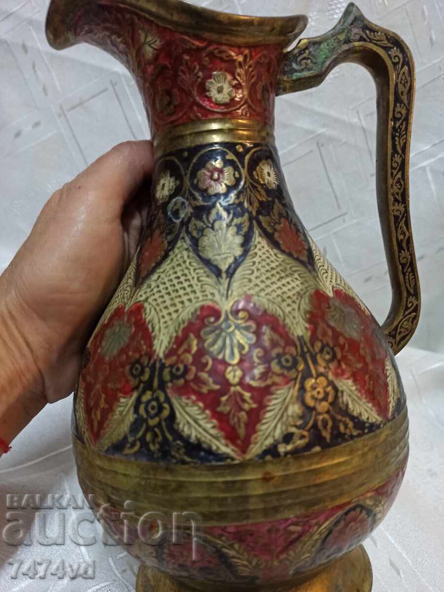 Доставка на Масивна голяма месингова кана, цветен емайл ,ръч.изр. Доставка на Масивна голяма месингова кана, цветен емайл ,ръч.изр.