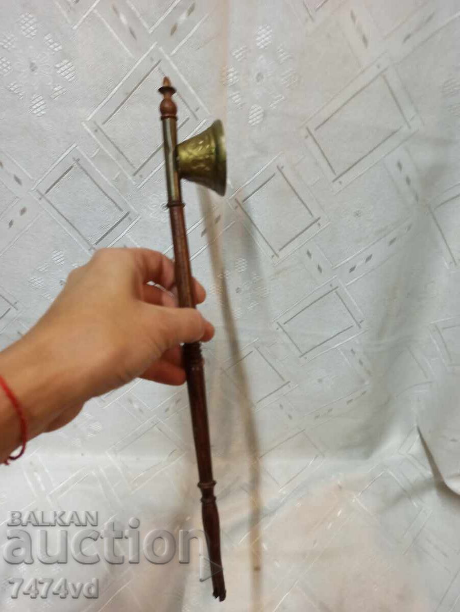 ГОЛЯМ ГАСИТЕЛ ЗА СВЕЩИ ГОЛЯМ ГАСИТЕЛ ЗА СВЕЩИ