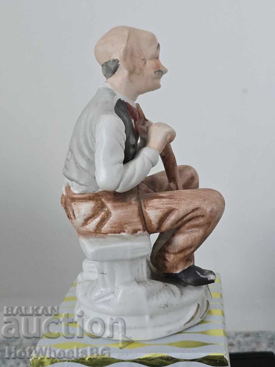 Două figurine de porțelan - 5 Două figurine de porțelan - 5