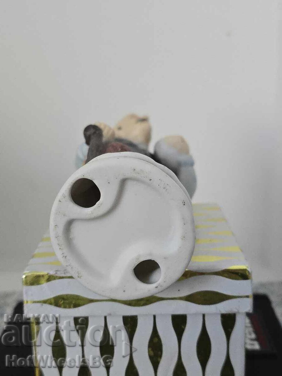 Două figurine de porțelan - 6 Două figurine de porțelan - 6