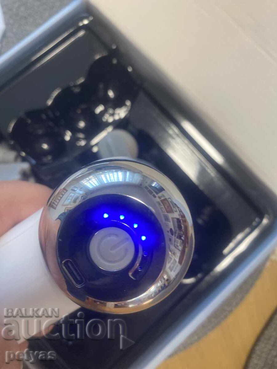 LM-130 Ръчен масажор за дълбокотъканен масаж с 9 масажни гл - 7 LM-130 Ръчен масажор за дълбокотъканен масаж с 9 масажни гл - 7